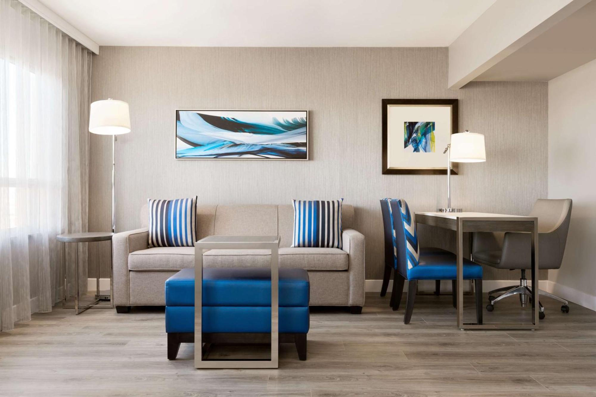 Embassy By Hilton Airport 4*
